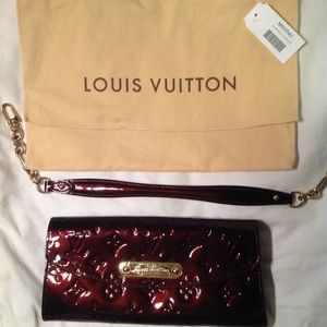 Louis Vuitton Sunset Bld Vernis Leather Amarante.